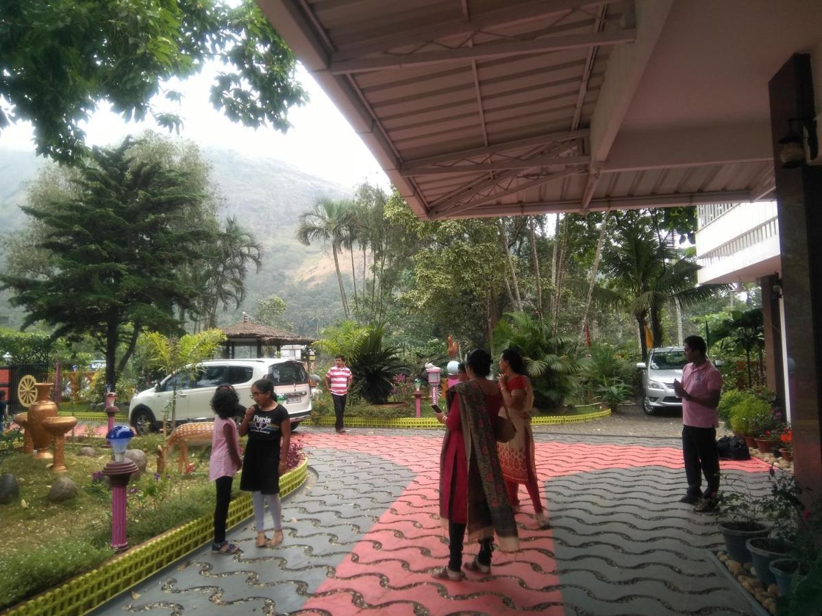 Spice Mount Heritage Resort Kattappana Экстерьер фото